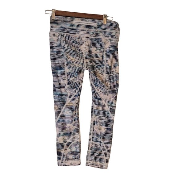 Lululemon Leggings Size 4 Multicolor 26" Elastic‎ Waist - Picture 2 of 4
